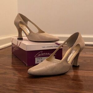 Caressa “Terese” Open-Sided Pumps Size 8M